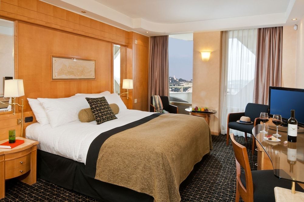 Leonardo Plaza Hotel Jerusalem Junior Suite
