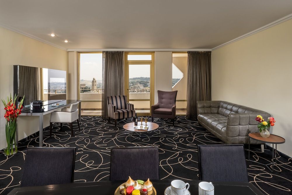 Leonardo Plaza Hotel Jerusalem Junior Suite 6