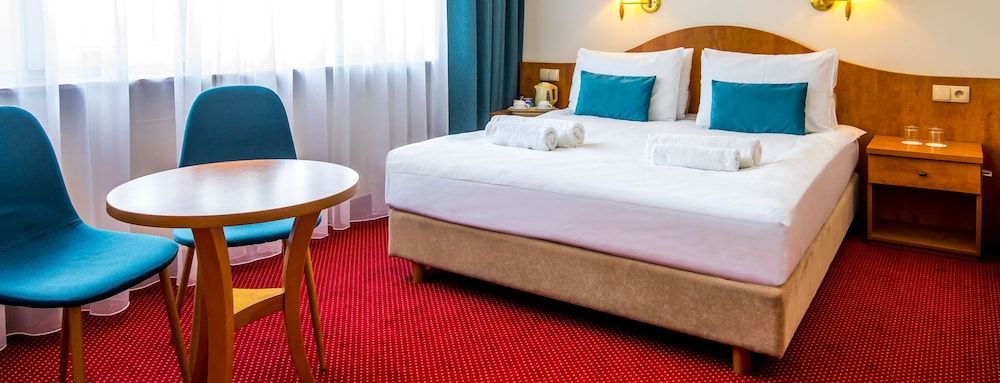 Best Western Hotel Portos Luxury Room, 1 King Bed, Non Smoking 4