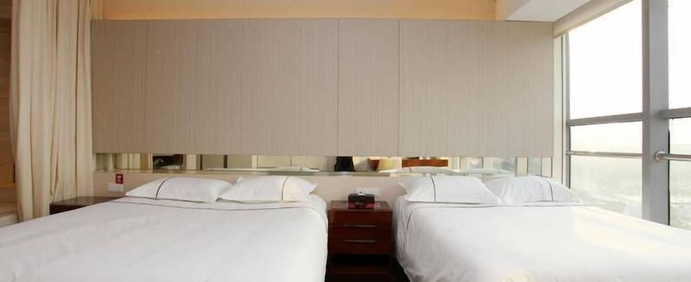 Deluxe Triple Room(Mainland China Guest Only)