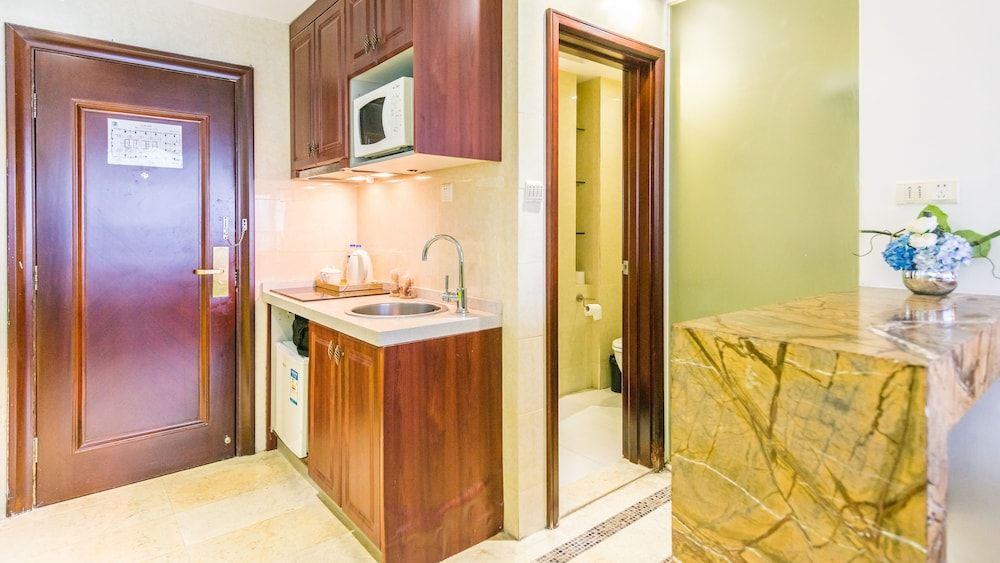 Nomo Service Apartment Grand Continental Deluxe Distant View King Room 6