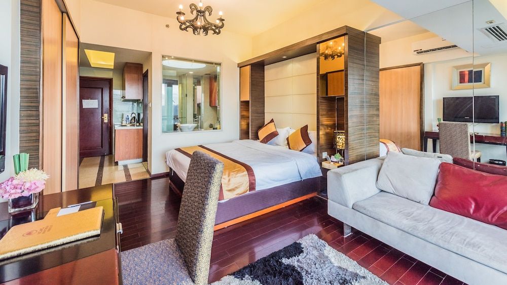 Nomo Service Apartment Grand Continental Deluxe Distant View King Room 2