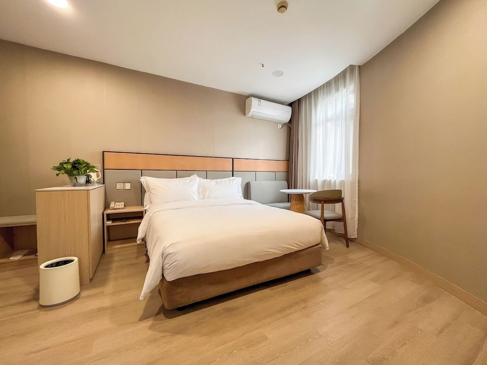 Shanghai Joyful Star Hotel Standard King Room 3