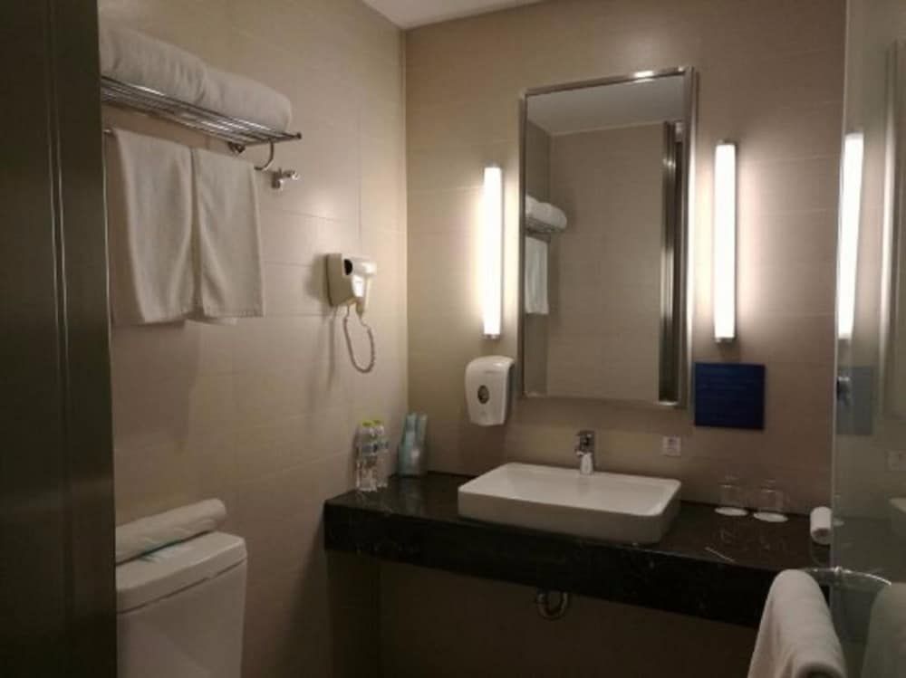 Holiday Inn Express Jinan High-Tech Zone by IHG Superior Room, 2 Twin Beds 8