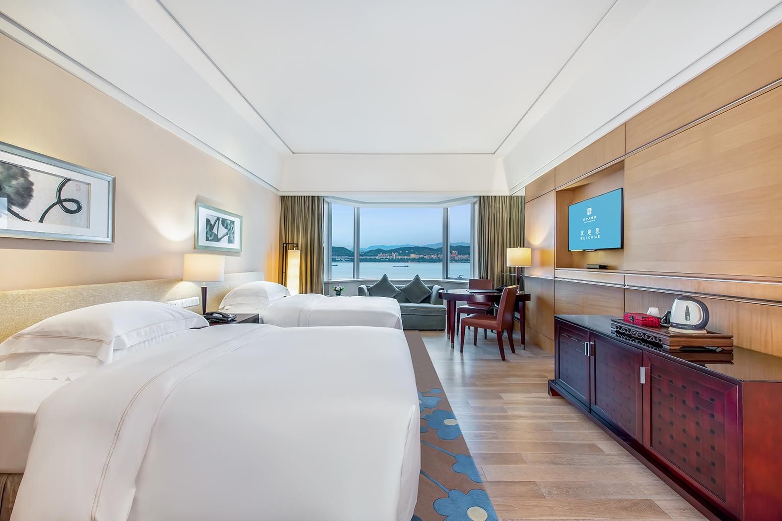 Deluxe Sea View