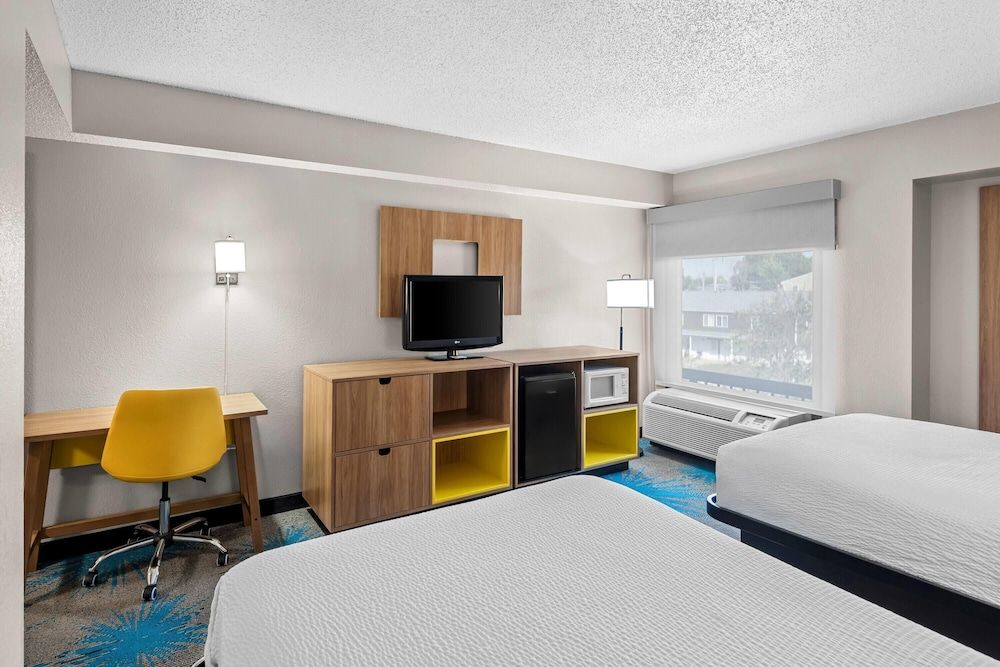 Double Room, 2 Double Beds, Accessible