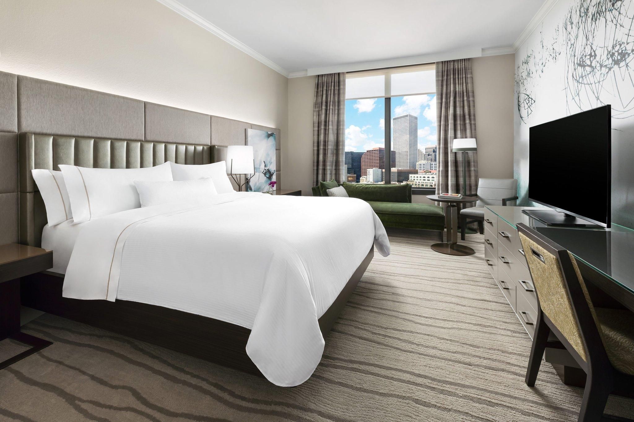 Superior, Guest room, 1 King, City view