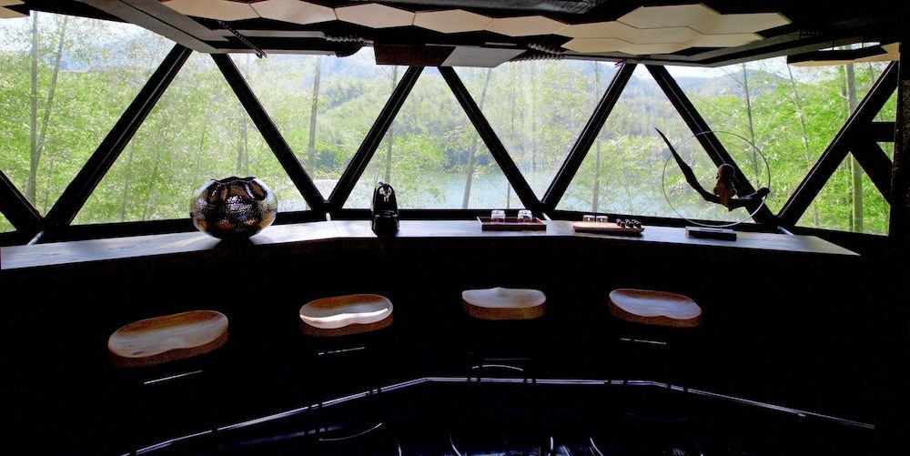 Planet Zero Retreat Premier Villa 6