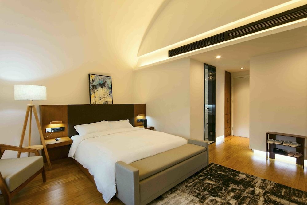 Planet Zero Retreat Space  Y 2