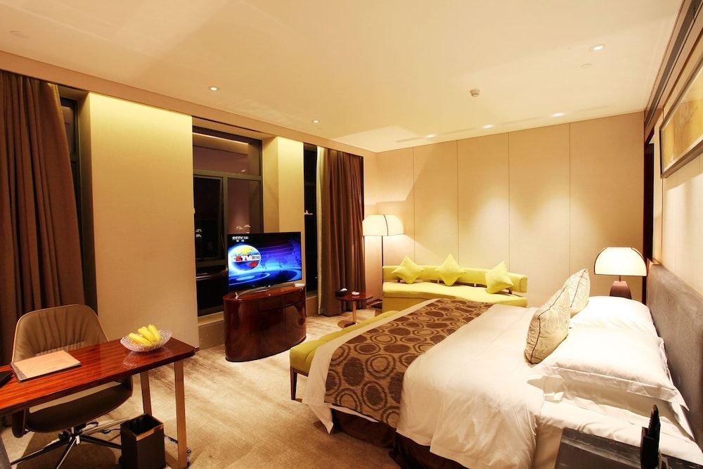 Efficiency, Executive Room, 1 King Bed, Smoking