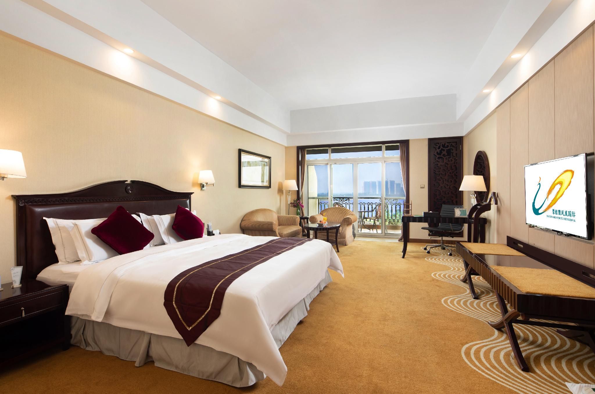 Queen Garden View Room