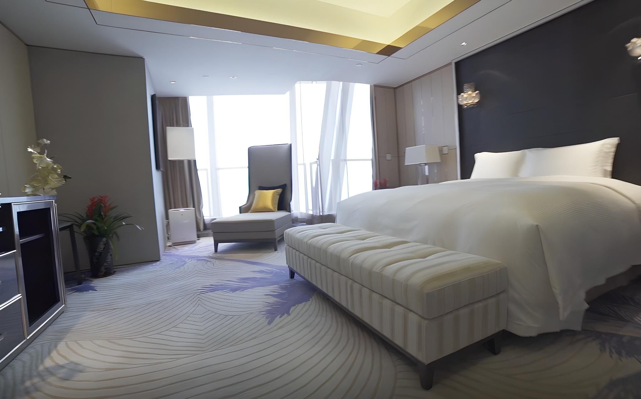 Grand Premier Ocean View Suite 