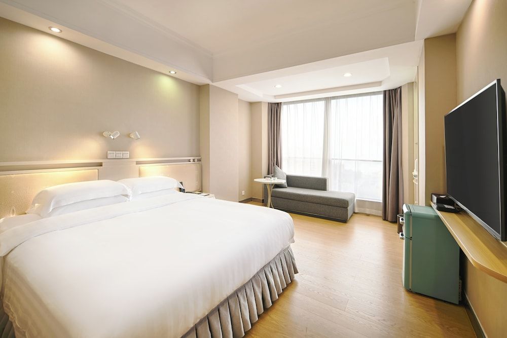 Superior Room, 1 King Bed, Sea View