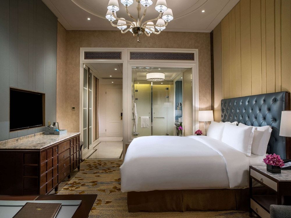 undefined Sofitel Shanghai Hongqiao 3