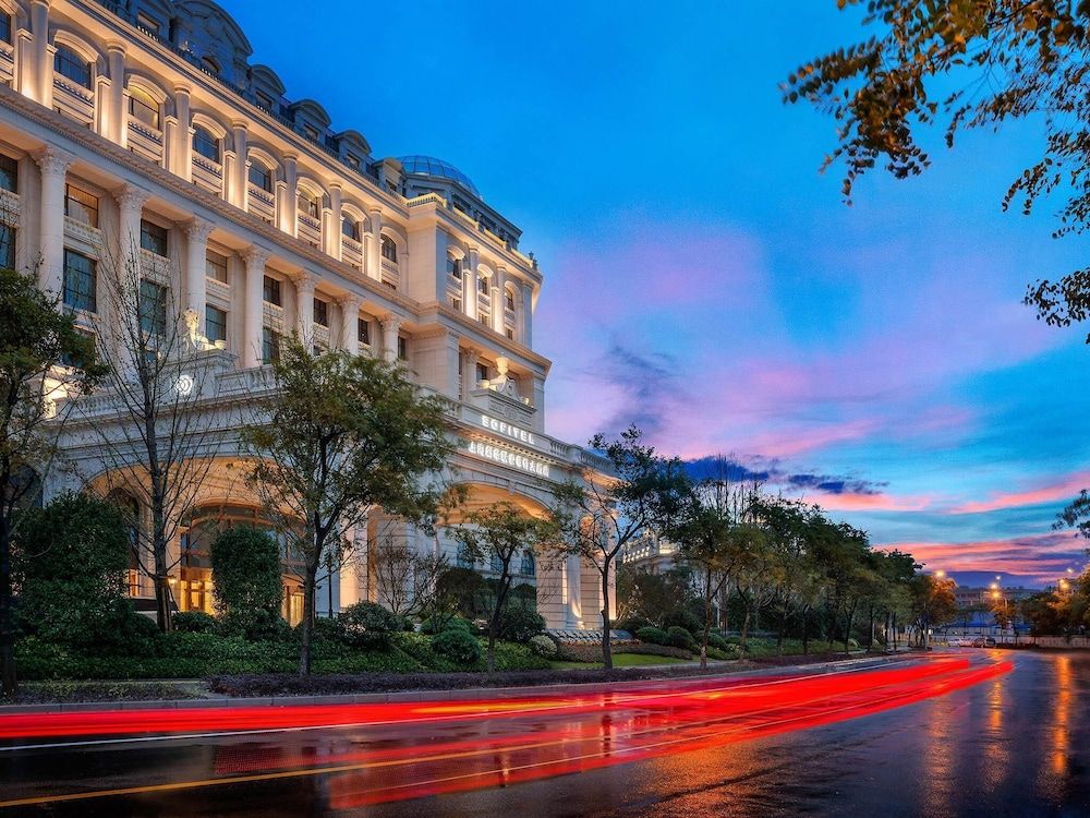 undefined Sofitel Shanghai Hongqiao 10
