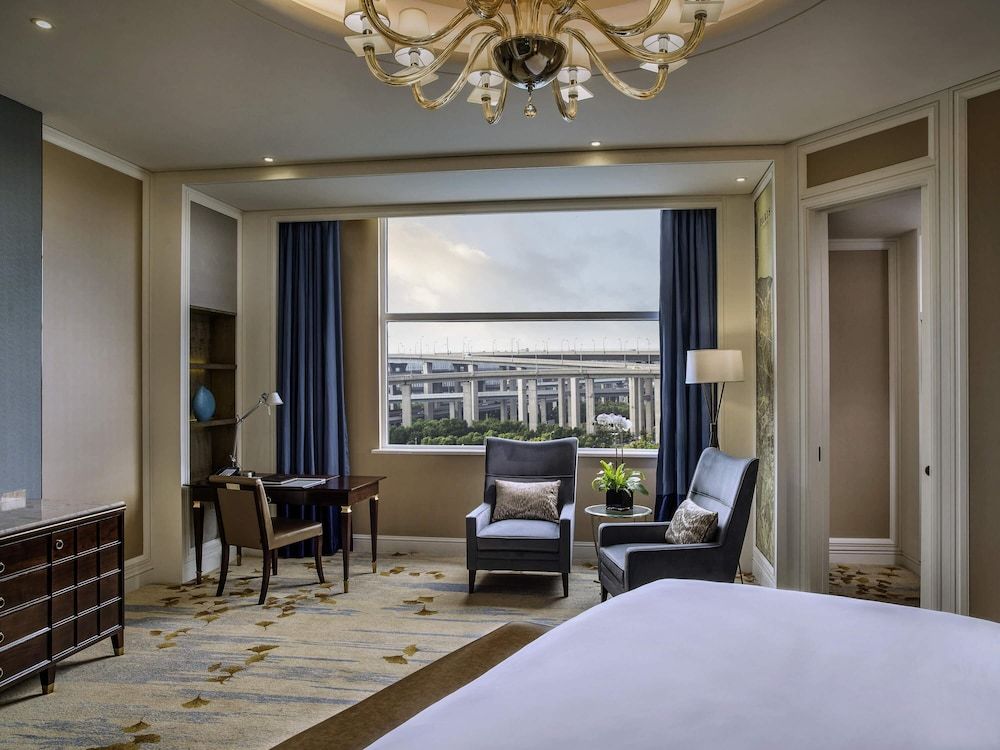 undefined Sofitel Shanghai Hongqiao 3