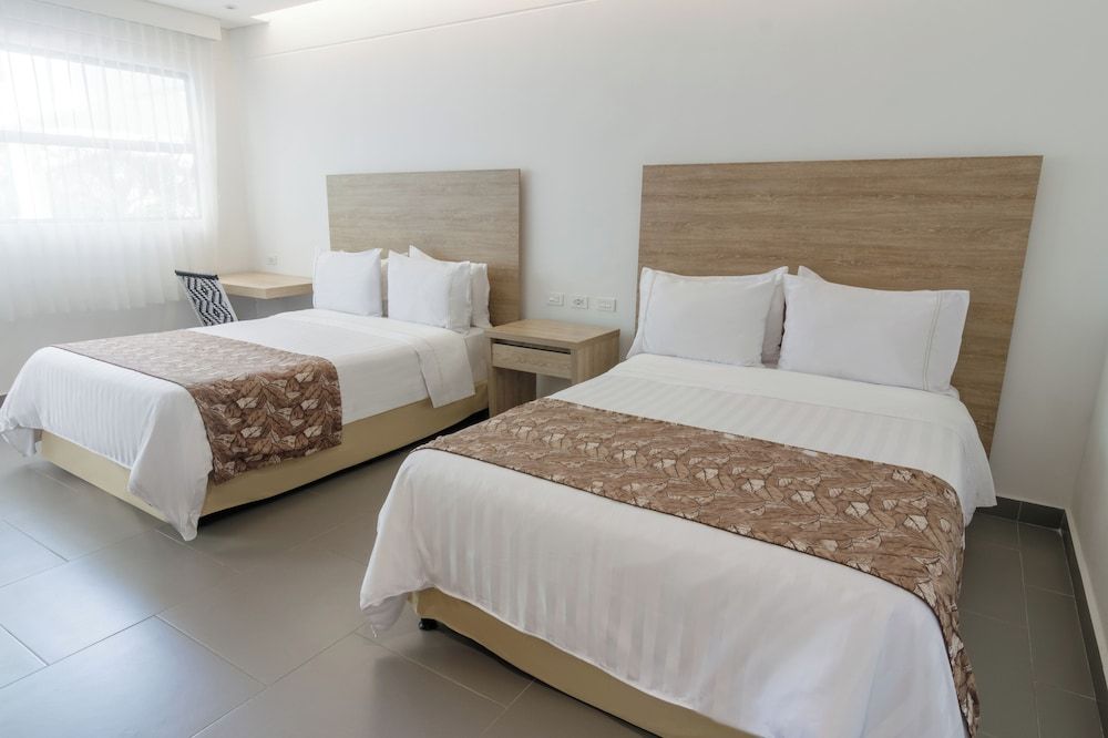 GHL Hotel Club El Puente