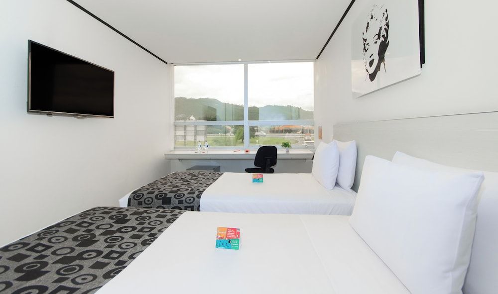 Pop Art Hotel Tocancipá y Centro de Convenciones Standard Double Room 2