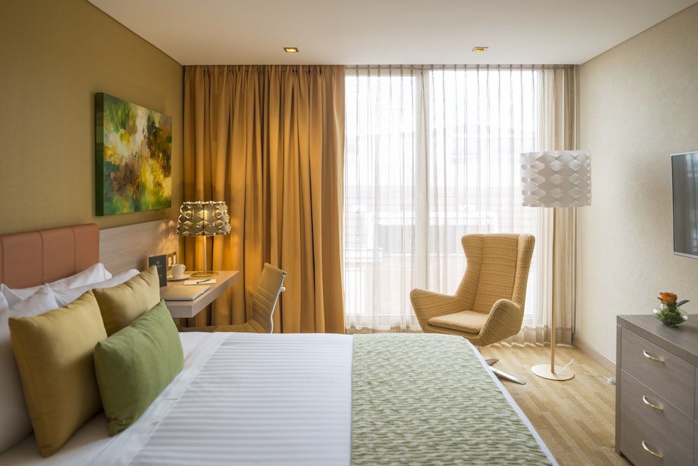 Business Double Room, 1 Queen Bed