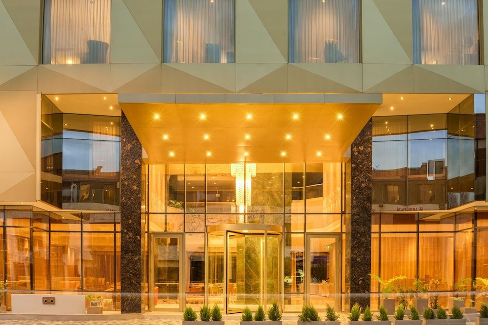 undefined Hotel El Dorado Bogota 6