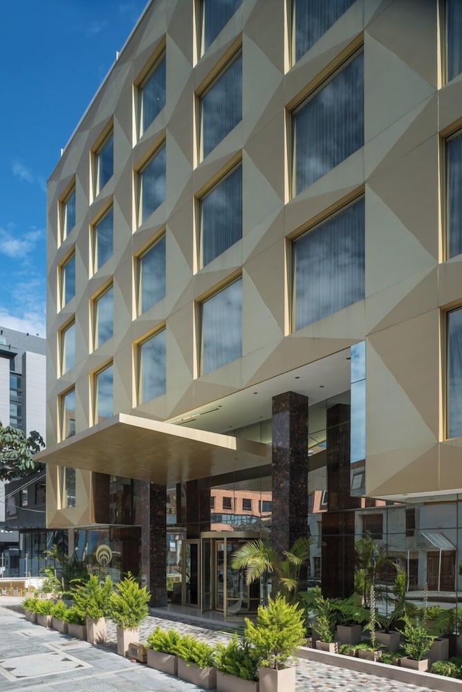 undefined Hotel El Dorado Bogota 2