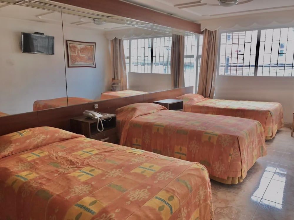 undefined Hotel Ecoinn 6