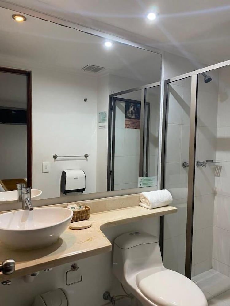 Hotel Portón Sabaneta Standard Double Room 9