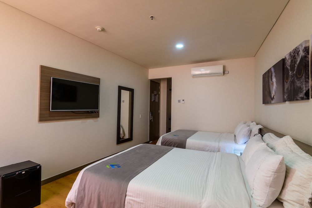 Hotel Vivre Standard Triple Room 6