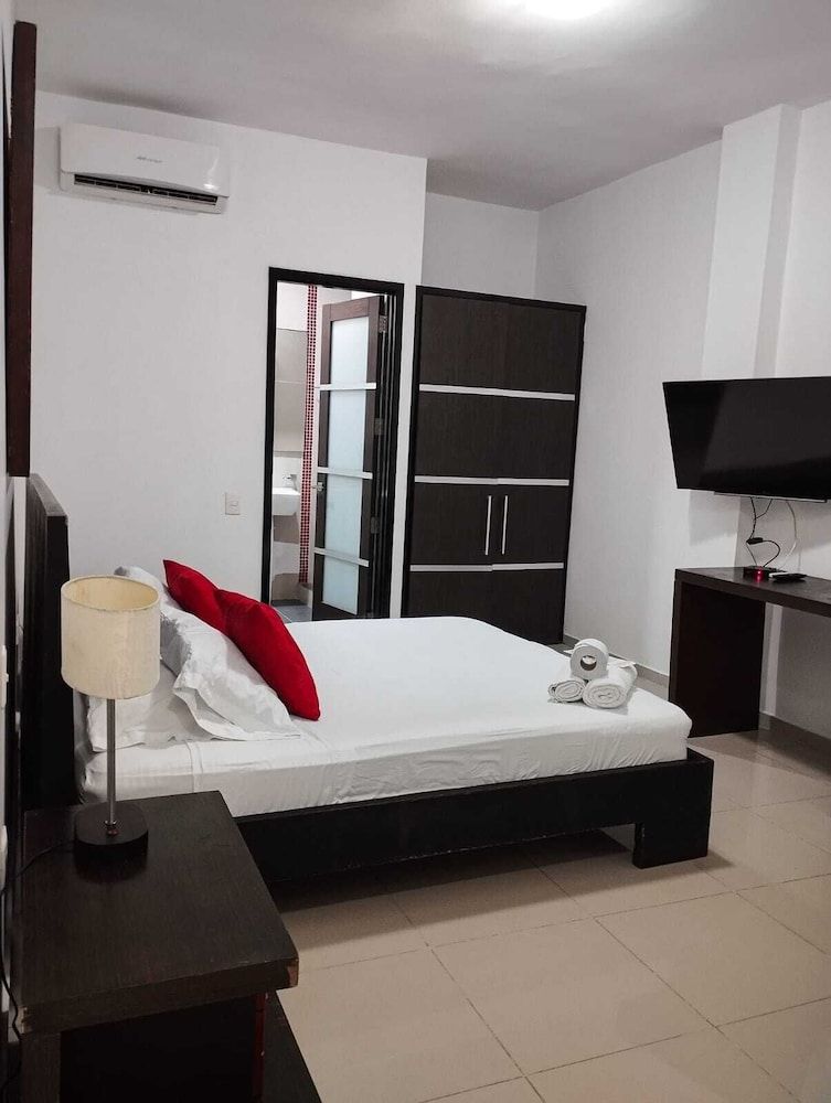 Hotel OR Standard Double Room 2