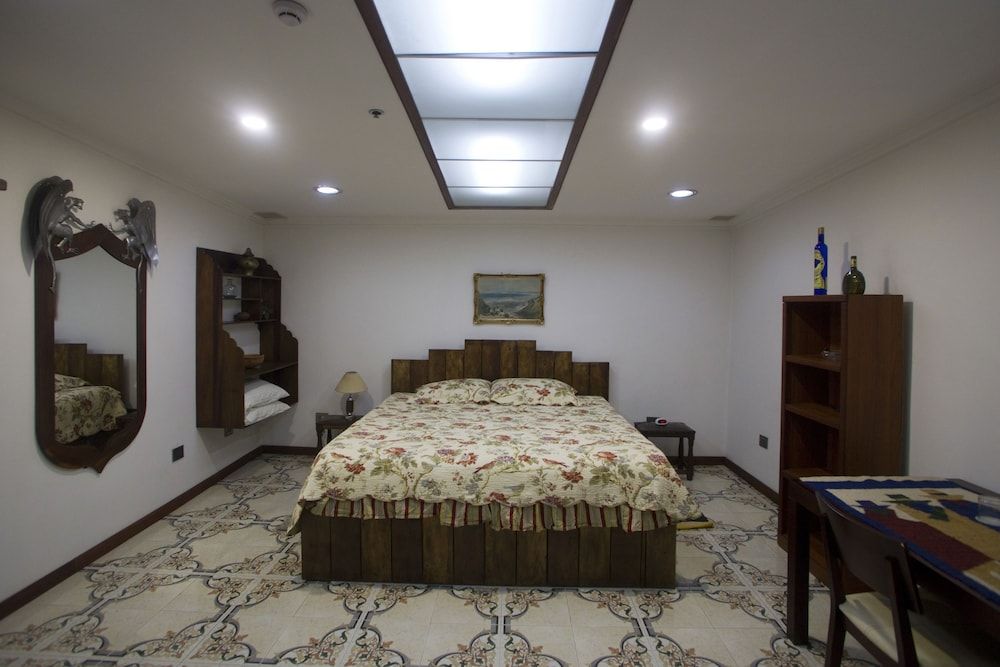 undefined Bogota Bed and Breakfast Inn