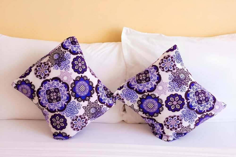 Hotel Portobahia Superior Double Room 8