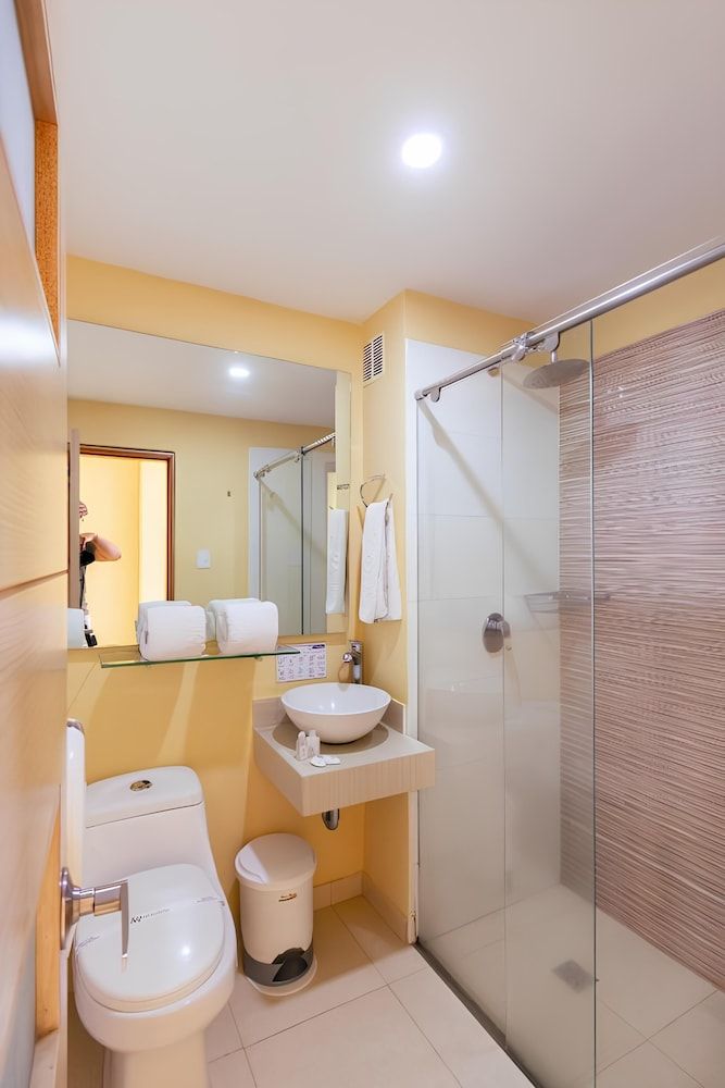 Hotel Portobahia Superior Double Room 12