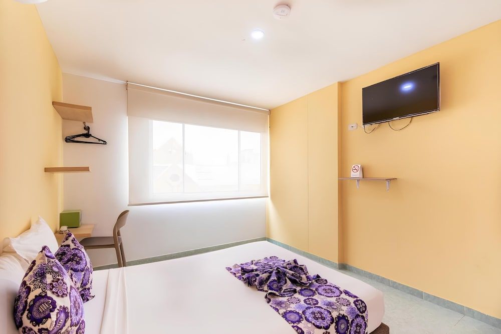 Hotel Portobahia Superior Double Room 6