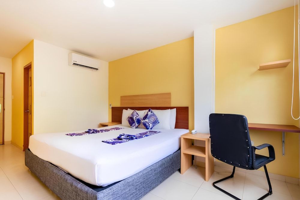 Hotel Portobahia Superior Double Room 3