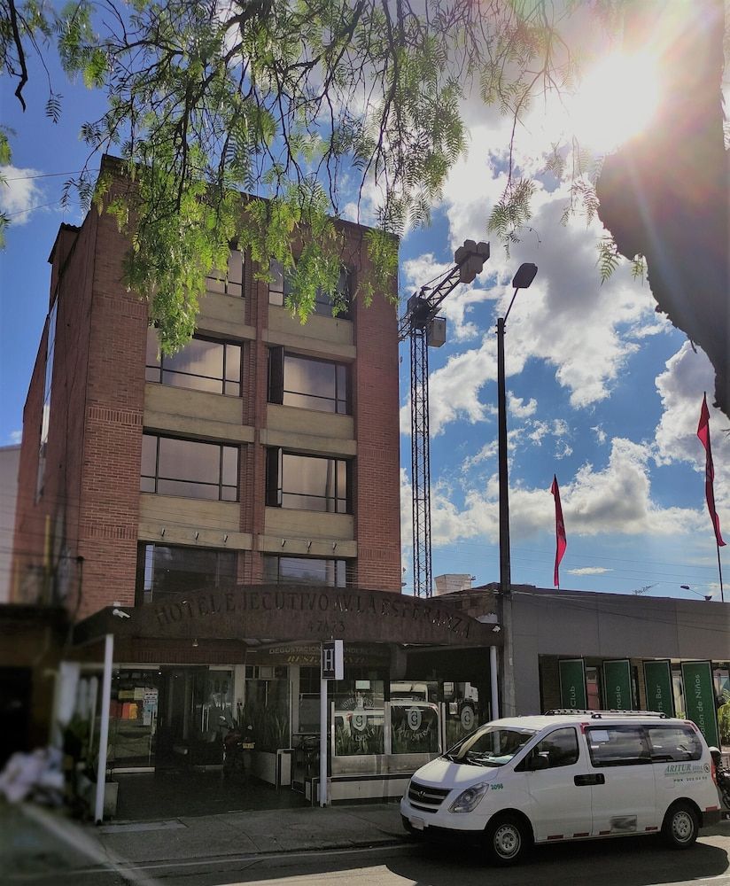 undefined Hotel Ejecutivo Av Esperanza 5