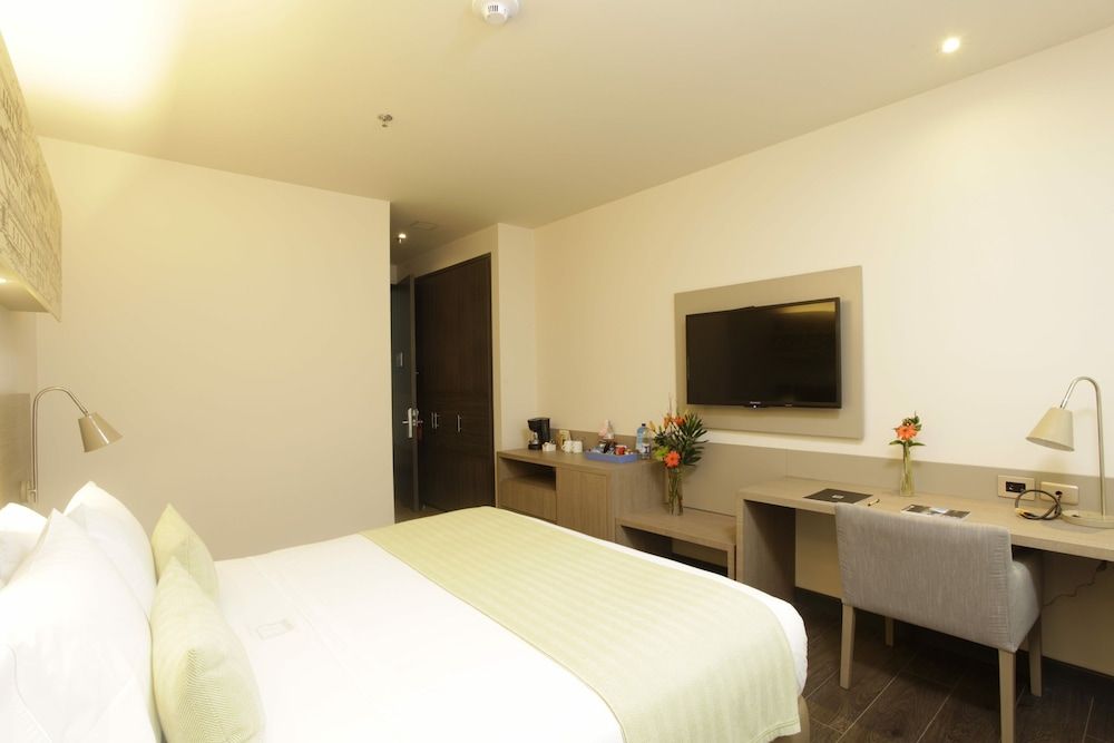 Hotel bh Usaquen Double Room 8