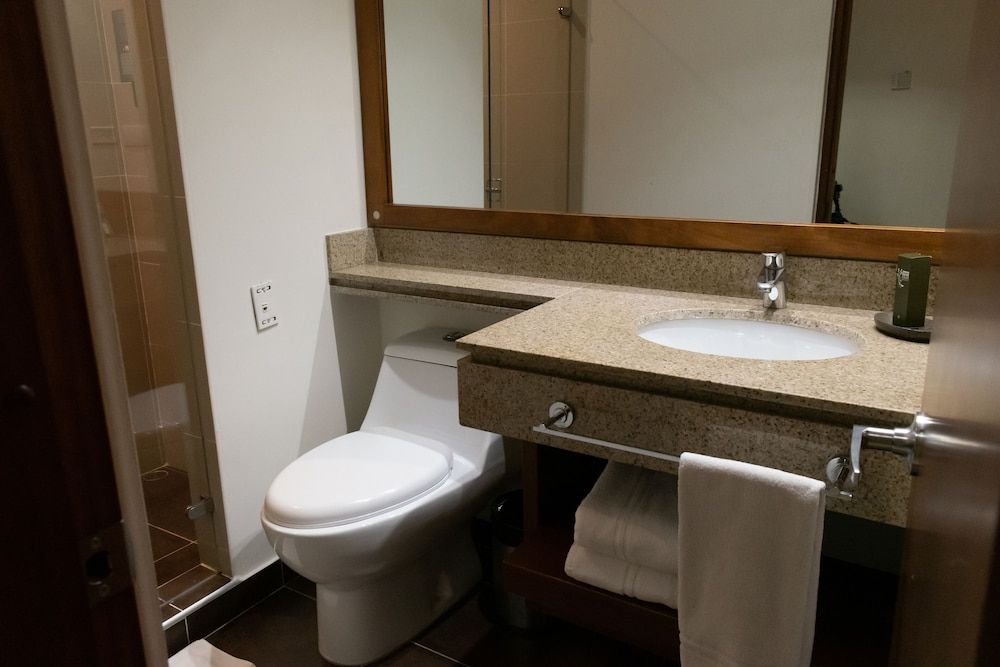 Hotel Habitel Select Standard Twin Room 4