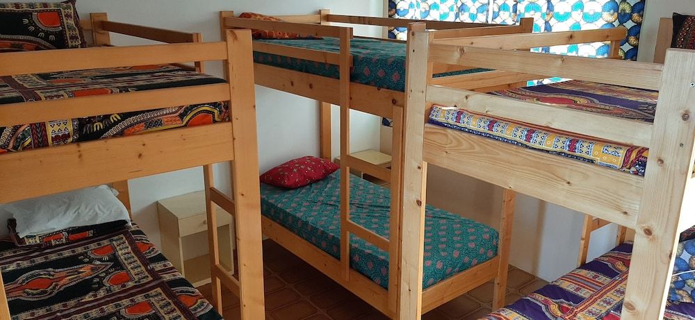 Atlantic Maio Hotel Economy Shared Dormitory, Mixed Dorm, Courtyard View