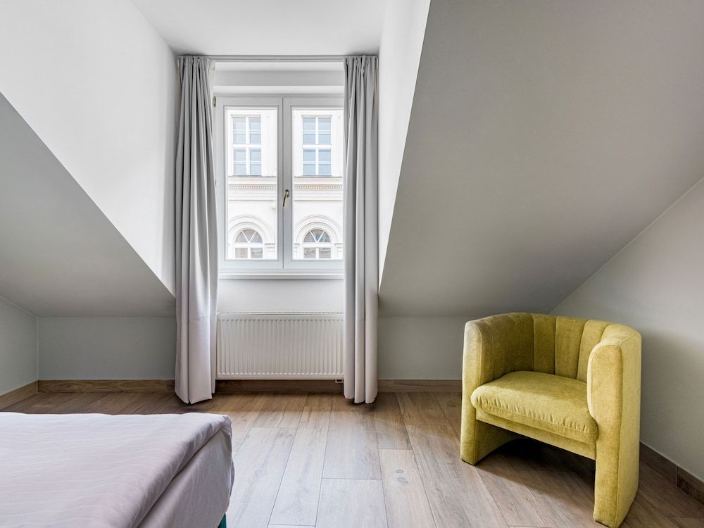 Numa Prague Libusa Extra Large Studio with Kitchenette 14