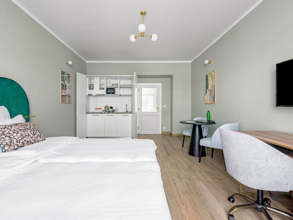 Numa Prague Libusa Extra Large Studio with Kitchenette 2