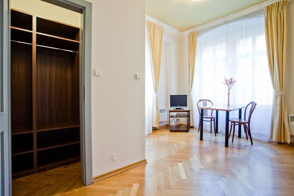 Residence Thunovska 19 Classic Studio 4