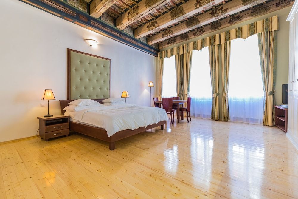 Residence Thunovska 19