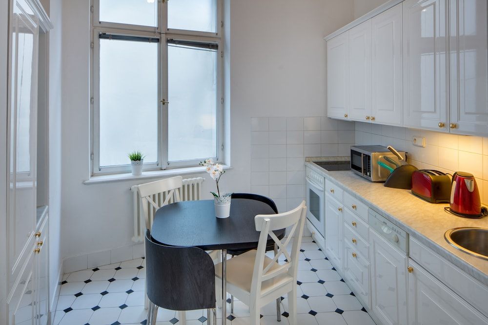 undefined Selinor Old Town Apartments