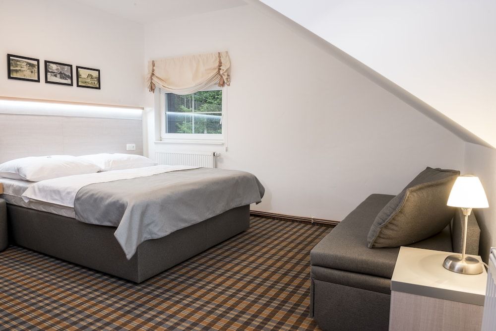 Dobrá Chata Standard Triple Room 2
