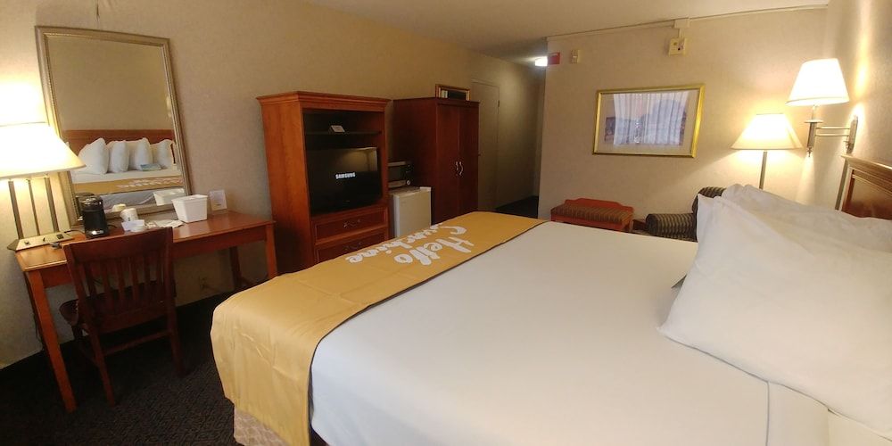 Room, 1 Queen Bed, Non Smoking