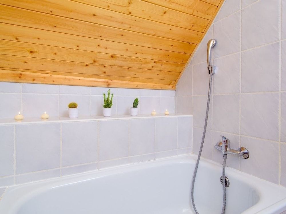 Hotel Bella Double or Twin Room 9