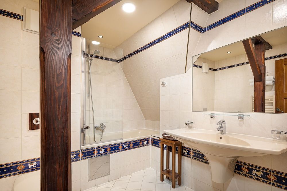 Hotel U Prince Prague by BHG Standard Twin Room, 2 Twin Beds 5