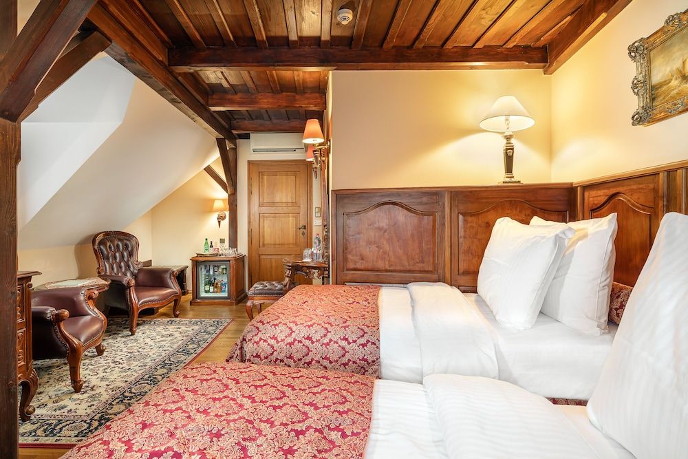 Hotel U Prince Prague by BHG Standard Twin Room, 2 Twin Beds 4