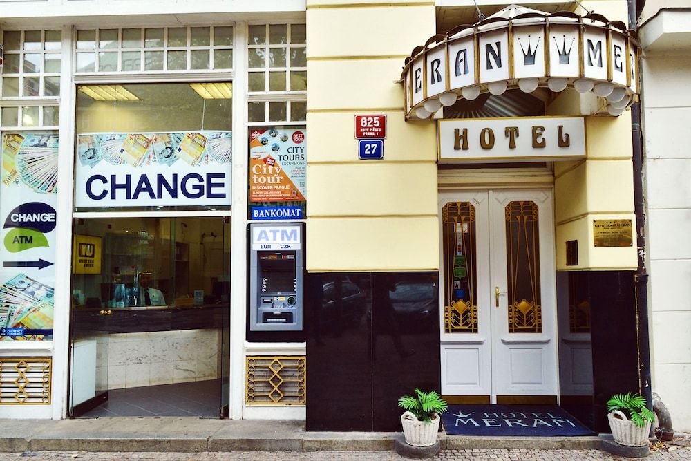 undefined Hotel Meran 10