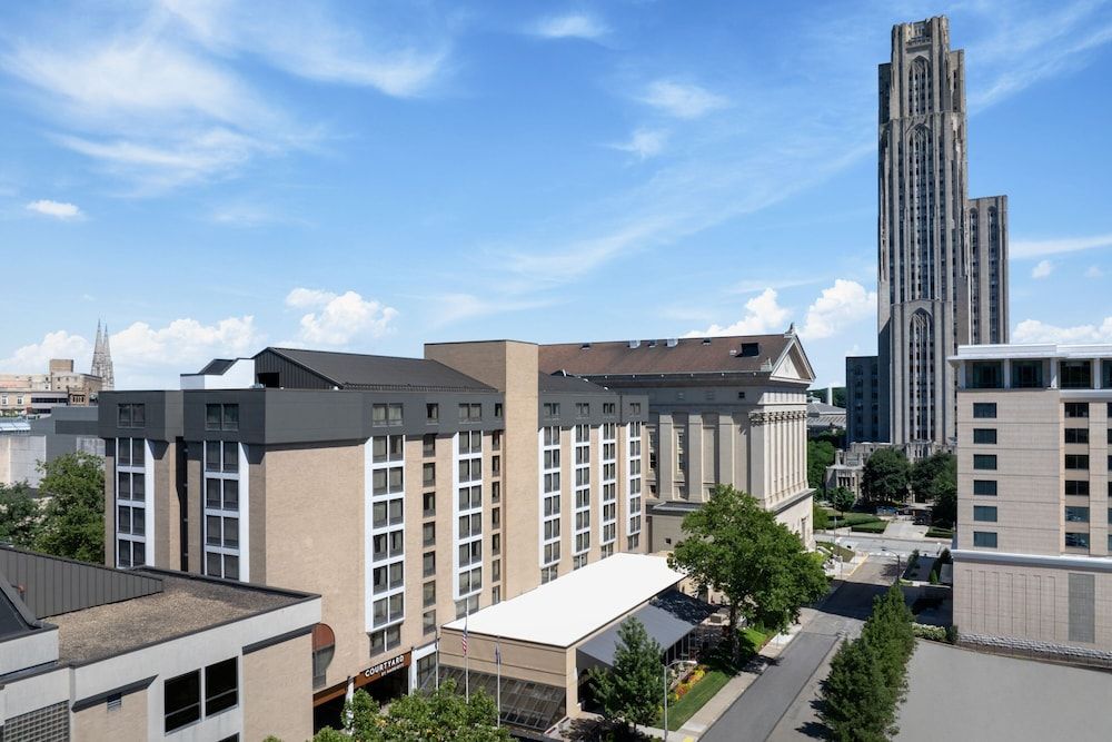 undefined Courtyard by Marriott Pittsburgh University Center 2
